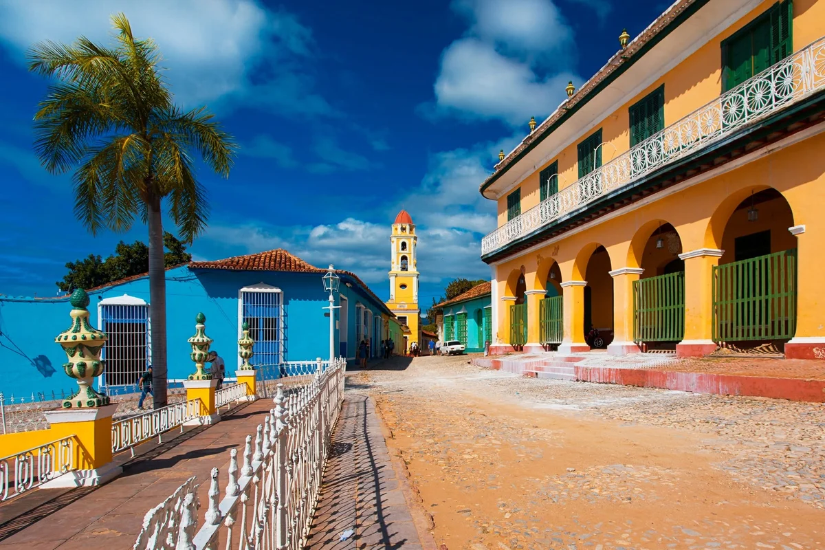 Intensiv Salsa Cubana & Rueda de Casino für Tänzer/innen mit guten Vorkenntnissen