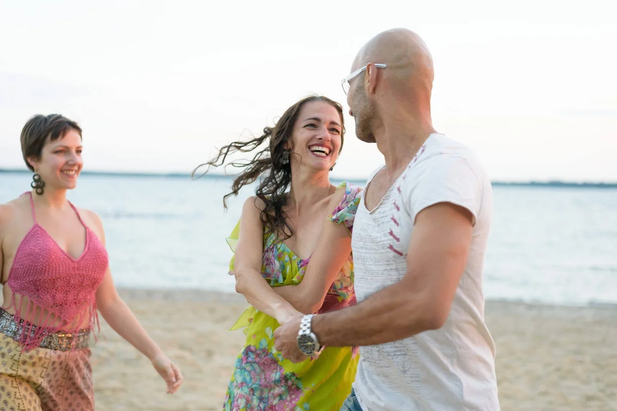 Salsa für Einsteiger:innen am Wochenende