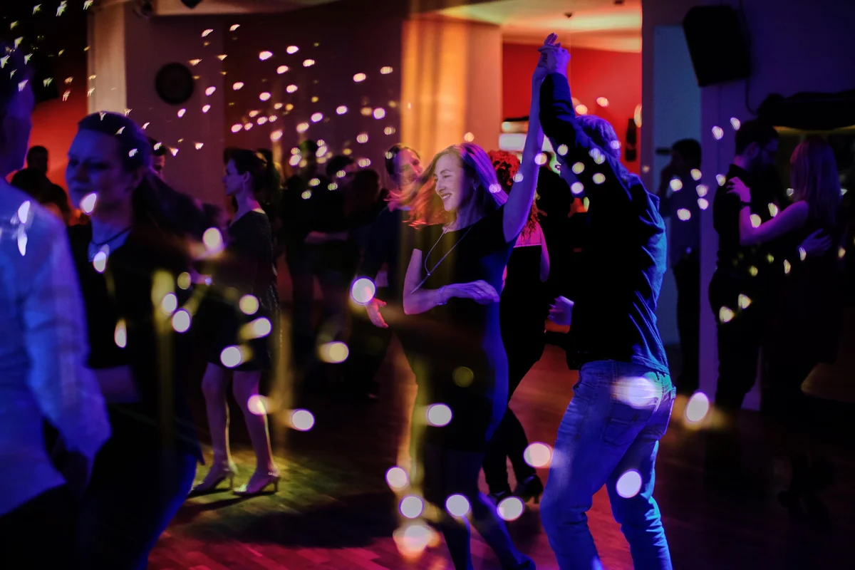Noche Baileo - Saison-Abschluss Tanznacht