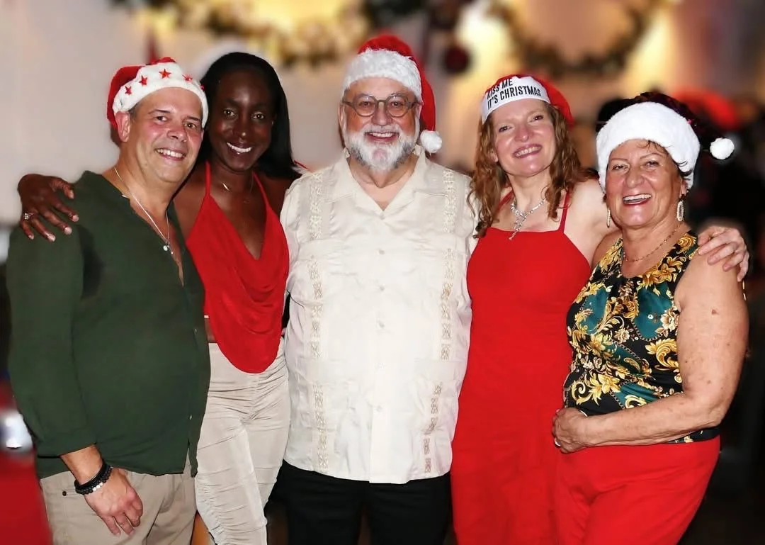 Skifit meets bachata nights. Kerst editie! 50% bachata 50% mix .DJ Livio, Nani & QBA. GRATIS. – Bild 1